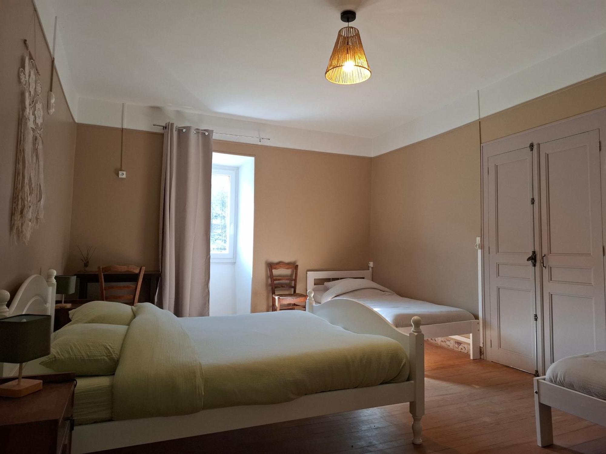 Auberge Arthea Laviolle Exteriér fotografie