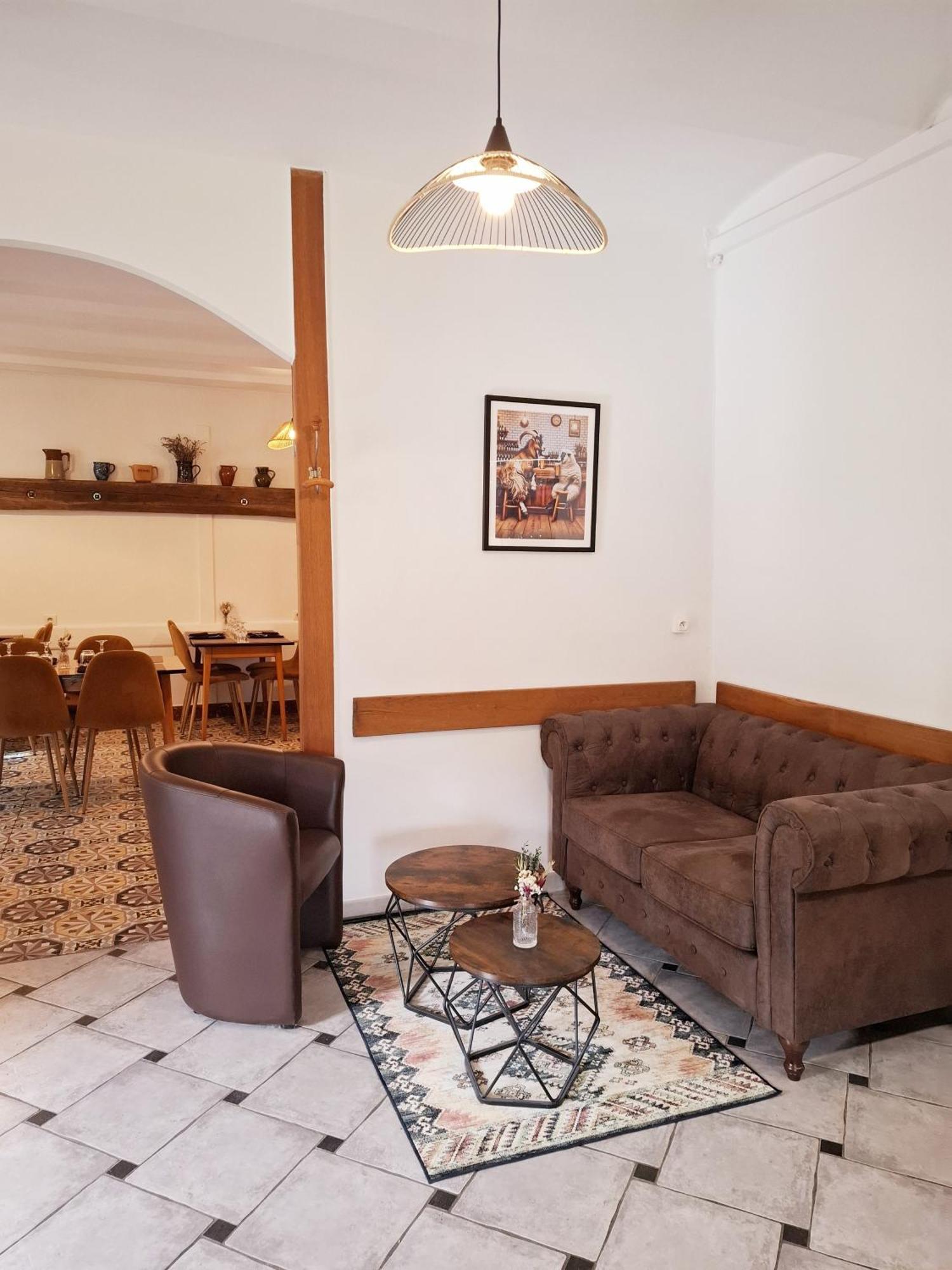 Auberge Arthea Laviolle Exteriér fotografie