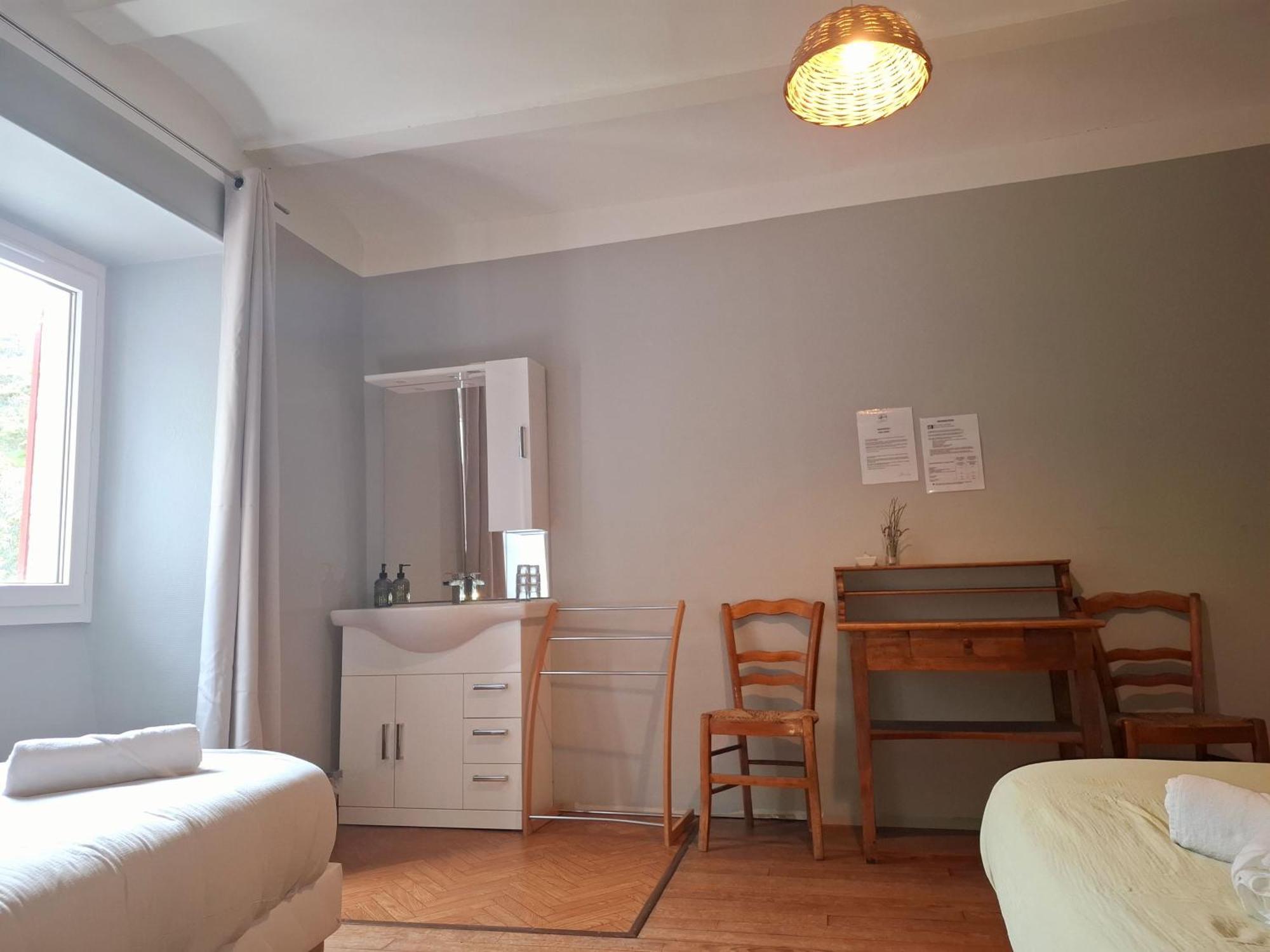 Auberge Arthea Laviolle Pokoj fotografie
